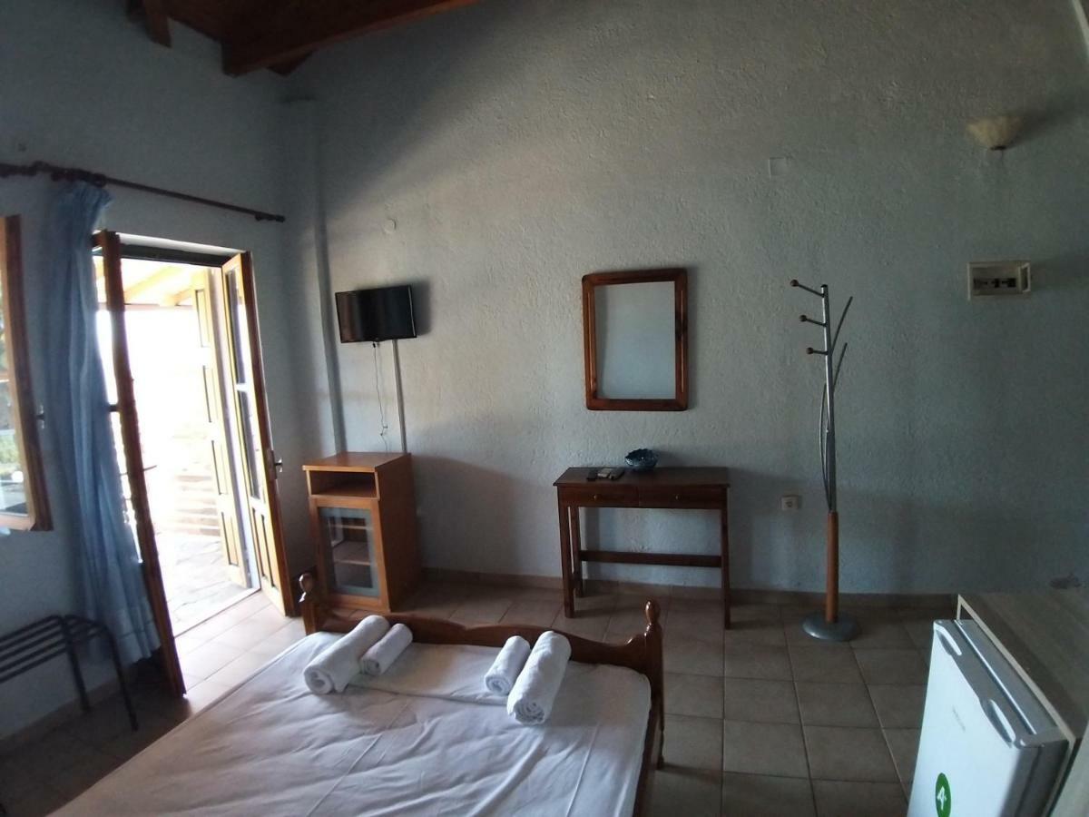 Stoupa Properties Rooms Exterior foto